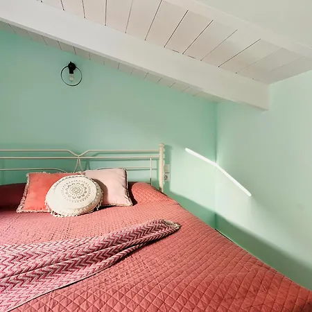Dolce - Spacious Renovated With Unique Decor Perfect For 4 In Ideal For Fun And Relaxation Apartamento *