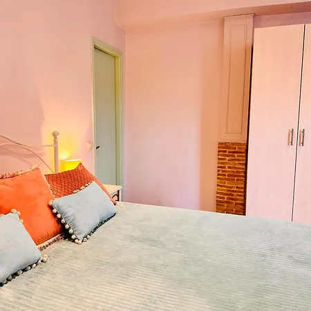 Dolce - Spacious Renovated With Unique Decor Perfect For 4 In Ideal For Fun And Relaxation *