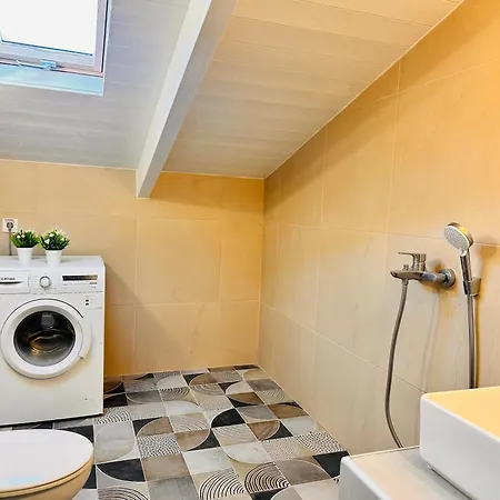 Dolce - Spacious Renovated With Unique Decor Perfect For 4 In Ideal For Fun And Relaxation * לגאנאס