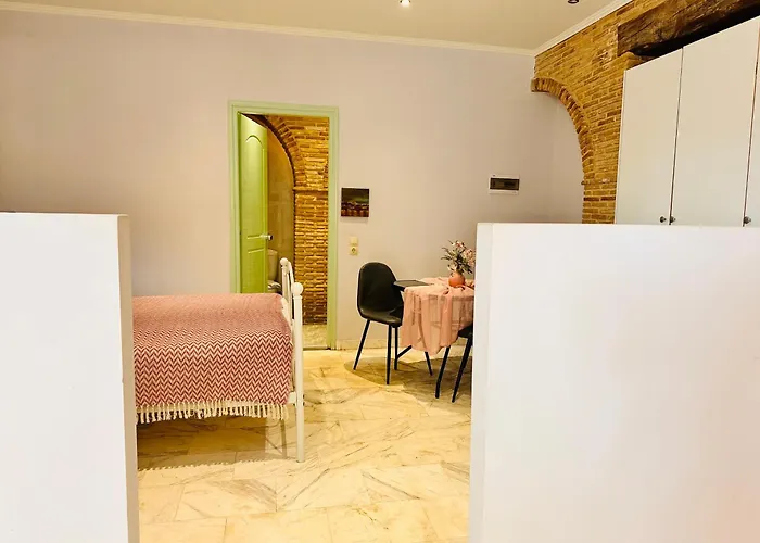 Апартаменты Dolce - Spacious Renovated With Unique Decor Perfect For 4 In Ideal For Fun And Relaxation