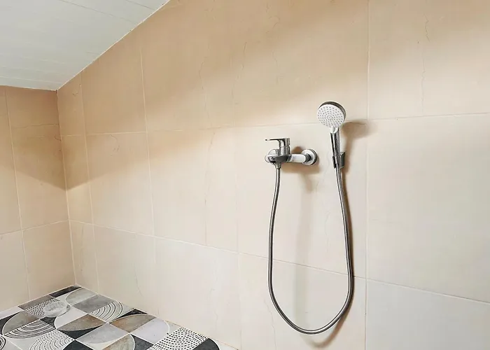 Dolce - Spacious Renovated With Unique Decor Perfect For 4 In Ideal For Fun And Relaxation Апартаменты Лаганас