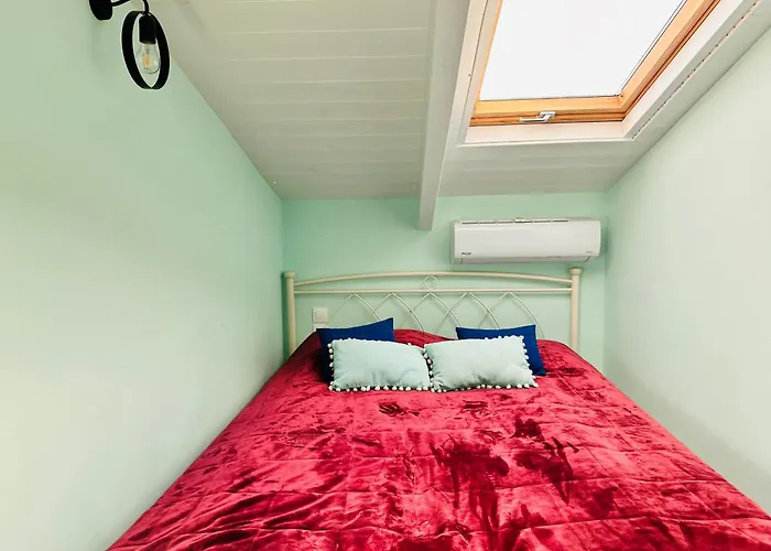 Dolce - Spacious Renovated With Unique Decor Perfect For 4 In Ideal For Fun And Relaxation *