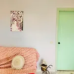 Dolce - Spacious Renovated With Unique Decor Perfect For 4 In Ideal For Fun And Relaxation アパート