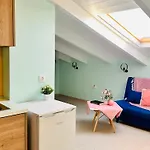 アパート Dolce - Spacious Renovated With Unique Decor Perfect For 4 In Ideal For Fun And Relaxation