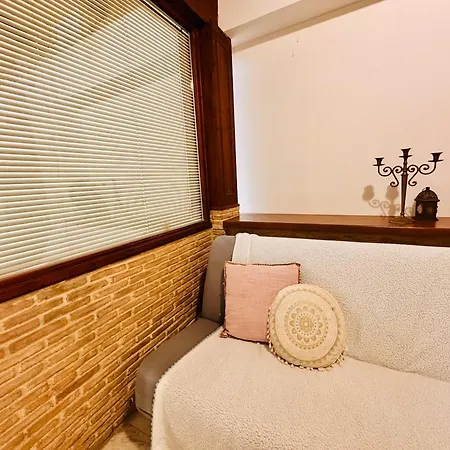 Appartement Dolce - Spacious Renovated With Unique Decor Perfect For 4 In Ideal For Fun And Relaxation Laganas