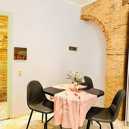 Appartement Dolce - Spacious Renovated With Unique Decor Perfect For 4 In Ideal For Fun And Relaxation Laganas